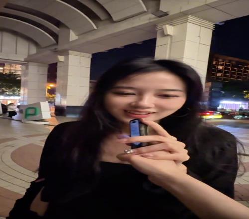 常州垫底，美女球迷接受采访，最后时刻爆粗