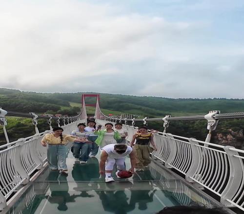 伦哥没在一声声太厉害中迷失自己，实在是太厉害了