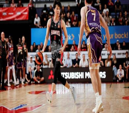  为打亚洲杯放弃NBA，他还要被韩国人骂