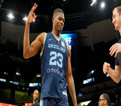 开拓者的11号签，变成了灰熊未来核心？