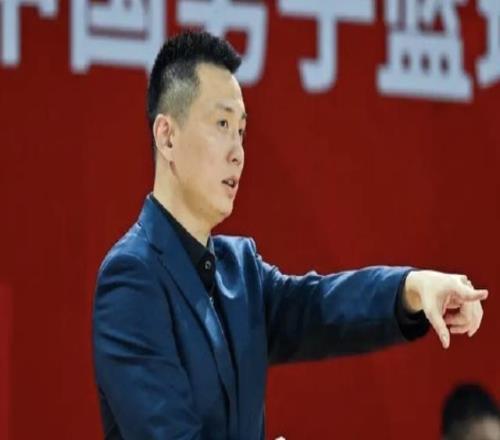 卢伟：北京虽缺兵少将但阵容深厚队伍非常团结这一点很重要