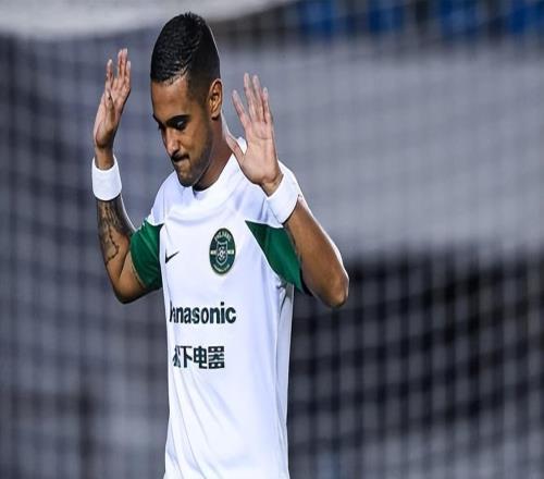 申花刚在阿联酋开始冬训，斯卢茨基就立马做出重要决定，引发热议