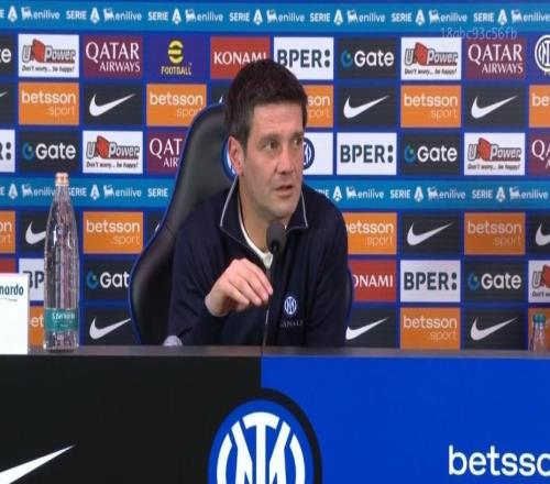 齐沃：问题应该去问那些我们身后的人，而不是排在榜首的我们