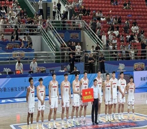三战全胜！广东男篮砍获库尔勒站冠军收获18万奖金