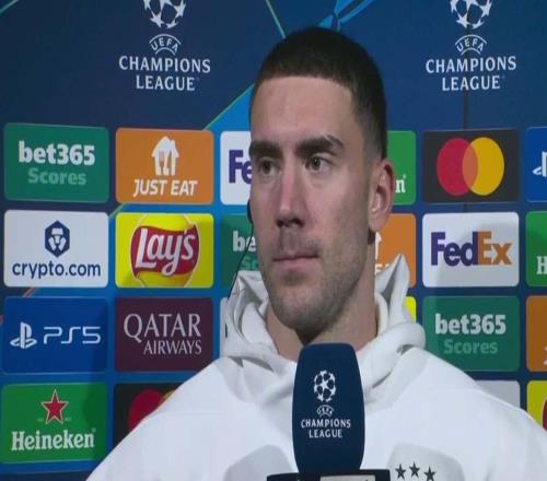 DV9：不满意平局，我们踢得比葡体更好留队我专注于现在