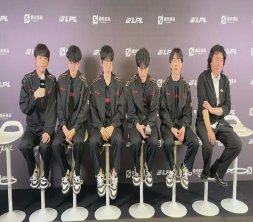 这是躺平了JDG赛后群访Xun：调整就是放平心态该干嘛干嘛