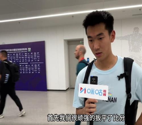 李星贤：球队最后时刻没有放弃，自己会多练练射门