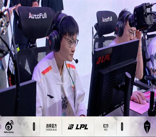 TESvsWBG赛前Solo：Tian杰斯5级8级两波对拼轻松拿下JKL鳄鱼
