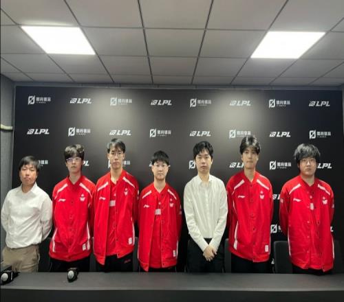 WE赛后群访教练：这几天好好提升一下训练质量好好打WBG