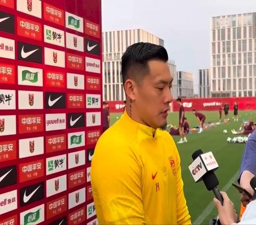 王大雷：到了像王钰栋这些小将表现的时候，也给了老队员很多压力