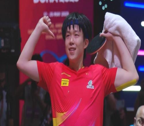 王楚钦三大赛个人最好成绩：世乒赛冠军，世界杯4强，奥运会32强