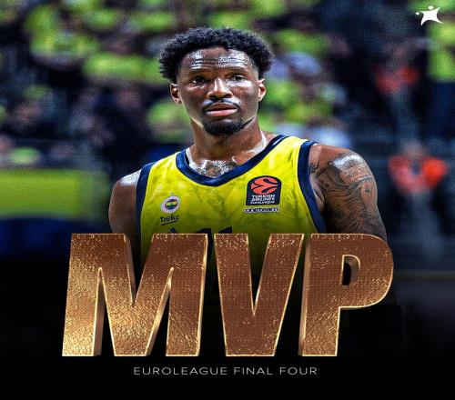 湖人旧将&欧篮MVP！绿军主帅马祖拉现场考察奈杰尔海斯戴维斯