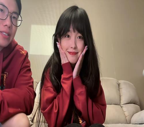 解说员孔祥宇被要求离婚！女方晒出腿照！声称遭其家暴！
