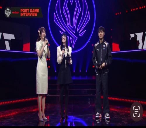 knight：我觉得现在BLG非常强23年赢下他们这次还他们一个冠军