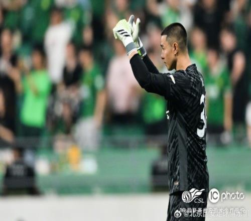 北京国安主场21战胜云南玉昆，各项赛事跨赛季24场不败