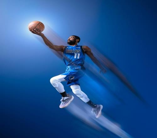 动作潇洒！欧文为NBA2K拍摄宣传照这是准备代言吗