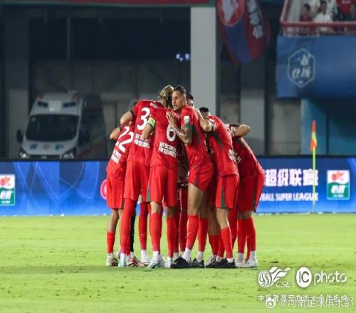 河南俱乐部酒祖杜康11梅州客家阿奇姆彭头球破门