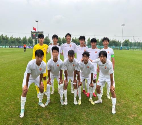 青少年精英联赛第一阶段上海海港U17队20战胜武汉三镇U17队