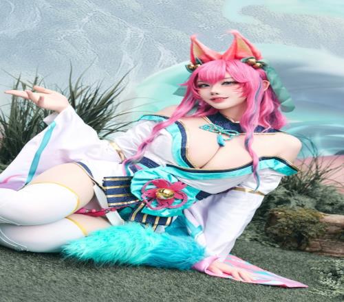 太有数值了"BW韩援"Coser再次扮演《英雄联盟》阿狸