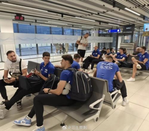 将过招中国男篮！媒体人：波黑来华12人中11人入选欧锦赛24人名单
