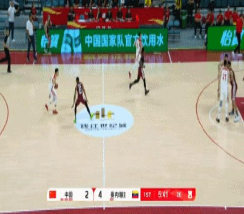 媒体人：王俊杰只是让4号位表现变得正常了离真正打出高水平还远