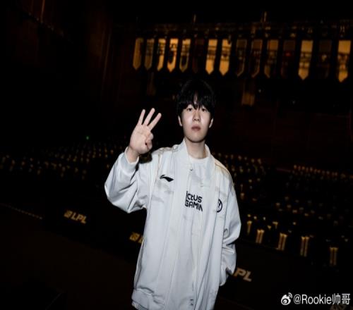 rookie赛后发文：4000杀纪录越多越好胜场也要多多