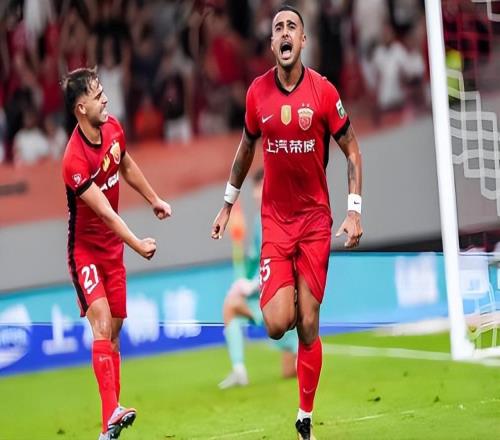 意外！前海牛队前锋网传已来到重庆铜梁龙试训，曾效力上港多年