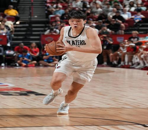 杨瀚森夏联打得好就能在NBA立足美记作出另一番分析，表示担忧