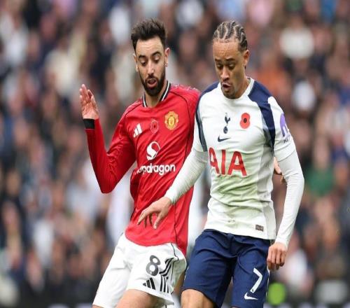 英超詹皇首开纪录，德利赫特绝平，曼联22热刺拒造65年耻辱纪录