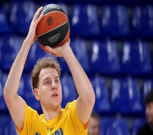德甲豪门签下立陶宛后场新星，尼克斯依然握有他的NBA签约权