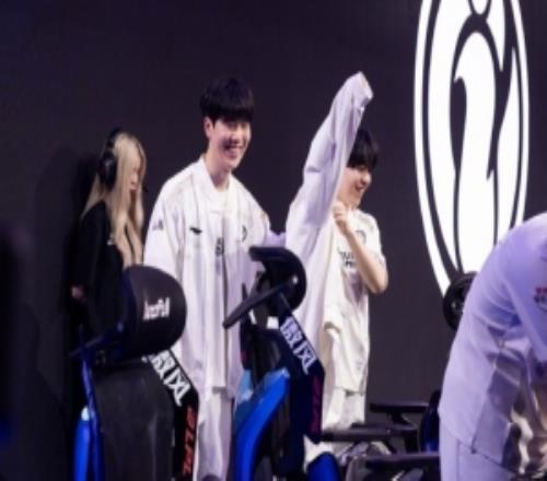 IG发布战胜AL赛后返图：不以山海为远，不以日月为限