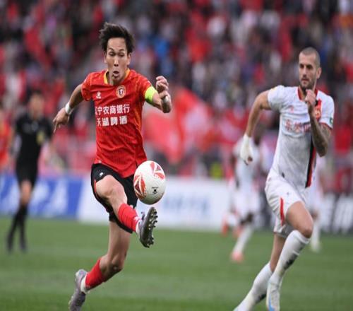 铁人双煞搁争冠队也能打主力！门将圈定大连死敌，辽宁德比热闹了