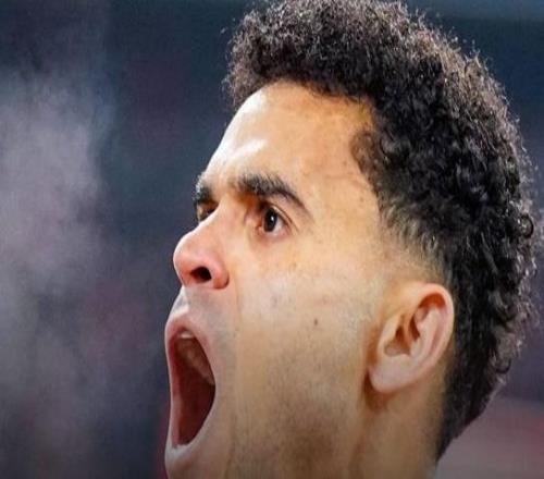 早报巴萨3比2皇马夺西超杯冠军曼联1比2布莱顿足总杯出局国米2比2那不勒斯！