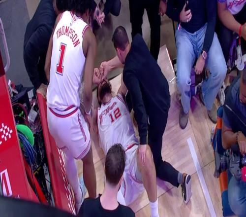 火箭遭重创！亚当斯脚踝三级扭伤将无限期缺阵可能会赛季报销