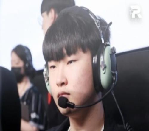 KT官方发布人员变动公告：中单选手Zinie即日起成为自由人