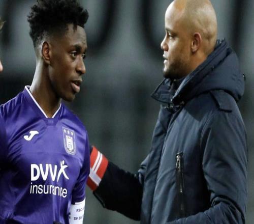 洛孔加：孔帕尼就像我的一位大哥30万欧转会费低这不重要