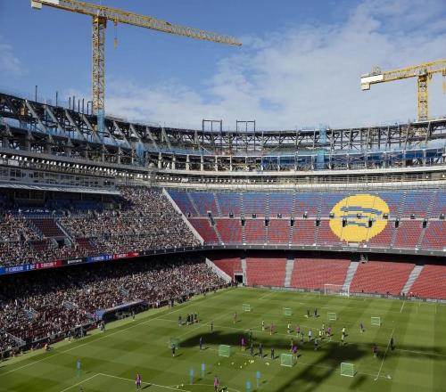 TA：巴萨回家了，但围绕诺坎普的纷争与博弈似乎还将继续