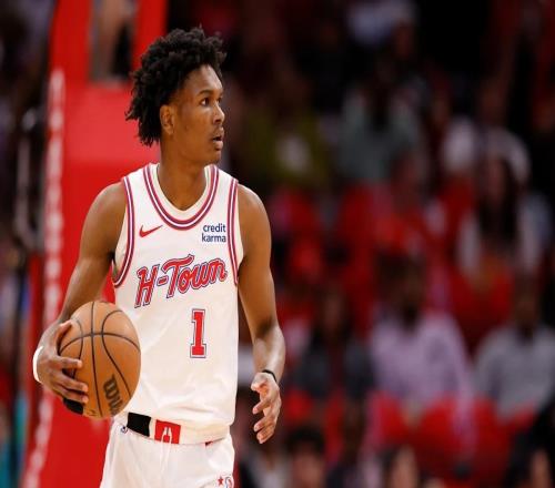 帕金斯：阿门将在未来数年与文班亚马竞争NBA最攻守兼备的球员