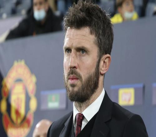 电讯报：贝拉达和威尔科克斯来曼联的第一天就应该敲定恩里克