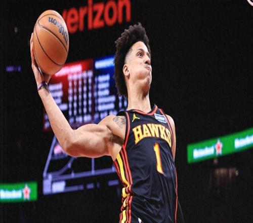 轰25+10+10，打破尘封79年神纪录！特雷杨认命吧，他才是球队老大