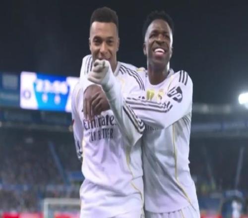 一场21！让阿隆索死里逃生：皇马客场2连胜+差巴萨4分，争冠有戏