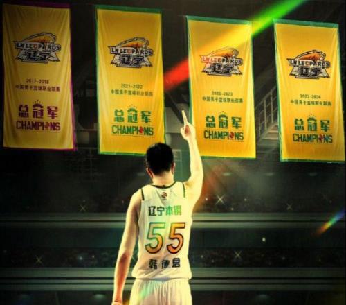 排面！38岁老将宣布结束职业生涯，CBA罕见送祝福,郭艾伦也舍不得