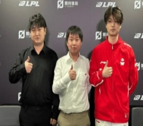 Monki：这版本打野变得更加公式了，前面只能一直刷野