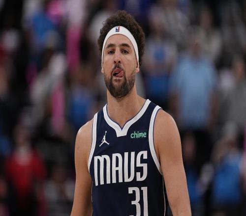 杰伦威谈自己的“欢迎到NBA时刻”：克莱负角度命中拍了我拍屁股
