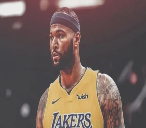 挖槽！考辛斯大战广东男篮！这可是前NBA第一中锋