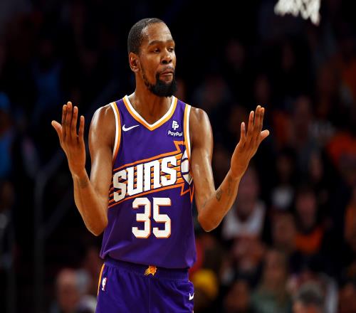 KD：乔丹需退役调整状态&重新专注我很欣赏他把身心健康放在首位