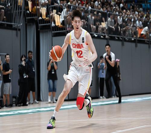 直播吧专访郇斯楠：杨瀚森经历激励了我希望有朝一日也能冲击NBA