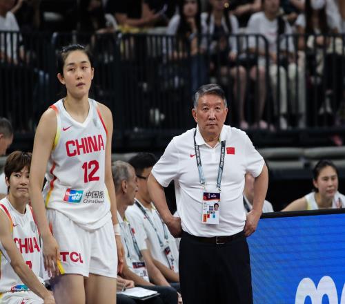 媒体人：希望女篮输球影响不至于太大昨晚把很多球迷都打沉默了