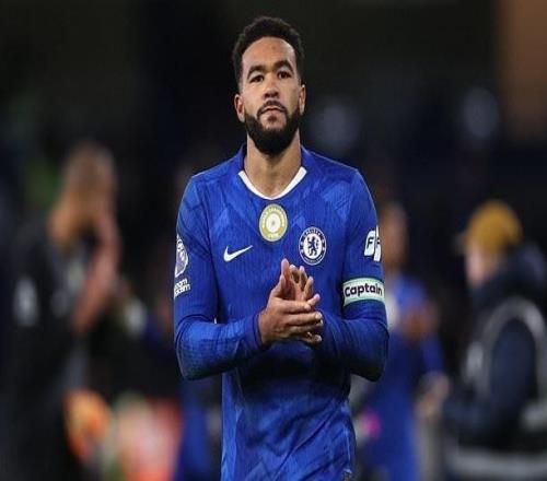 邮报：先别管赖斯和凯塞多了，此役最强中场是里斯詹姆斯