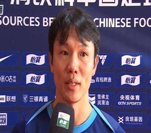 邓卓翔：上场比赛结果有些遗憾，明天希望大家全力以赴